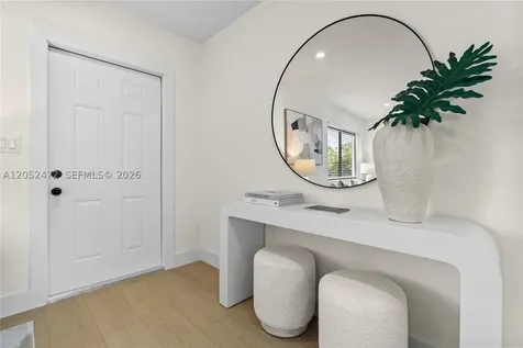 1001 SW 72nd Court Miami FL 33144