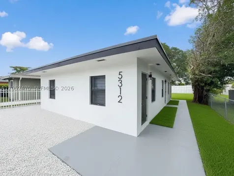 5312 NW 24th Court Miami FL 33142