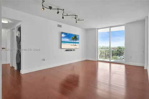 60 NW 37th Avenue Miami FL 33125