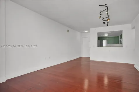 60 NW 37th Avenue Miami FL 33125
