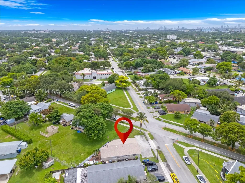 5829 Taylor Street Hollywood FL 33021