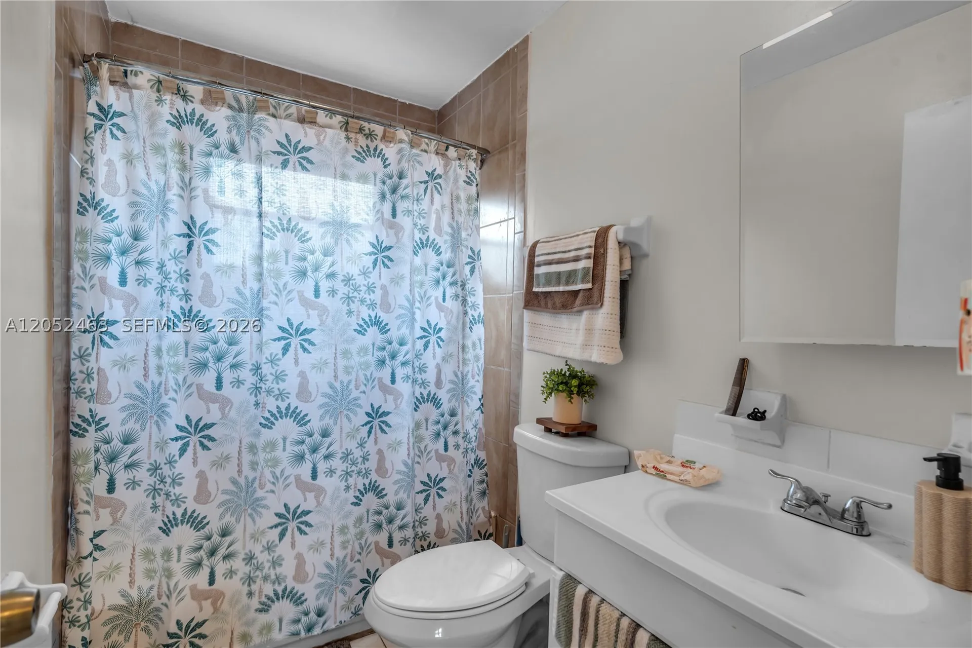 5829 Taylor Street Hollywood FL 33021
