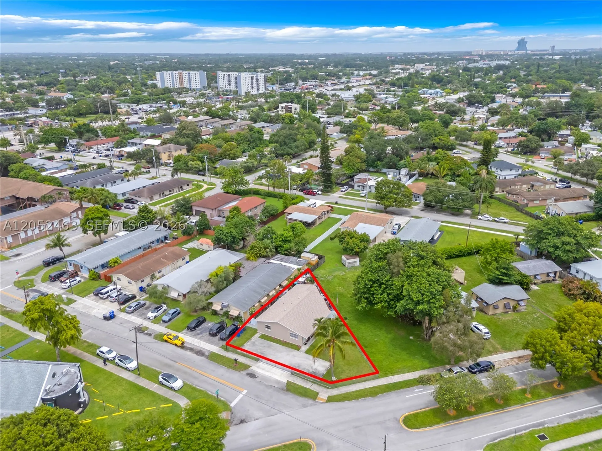 5829 Taylor Street Hollywood FL 33021