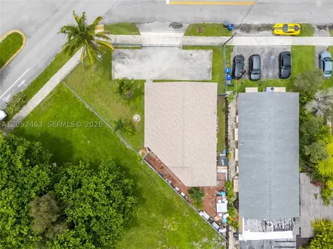 5829 Taylor Street Hollywood FL 33021