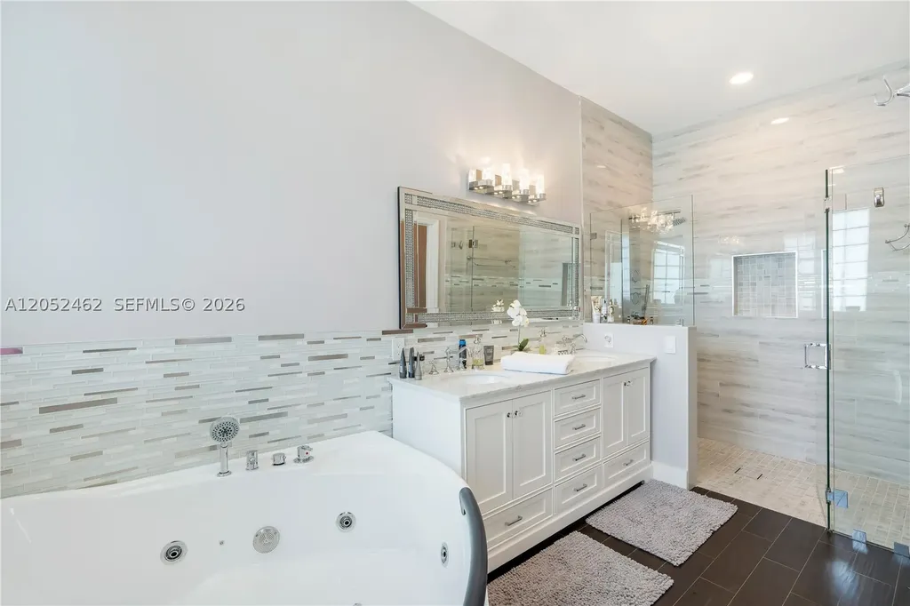 5354 NW 57th Way Coral Springs FL 33067