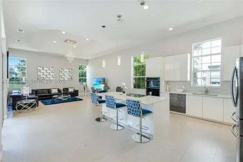 5354 NW 57th Way Coral Springs FL 33067