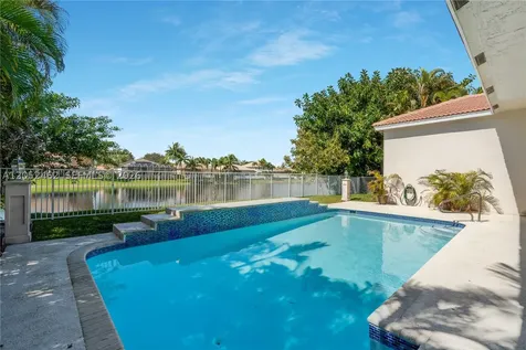 5354 NW 57th Way Coral Springs FL 33067
