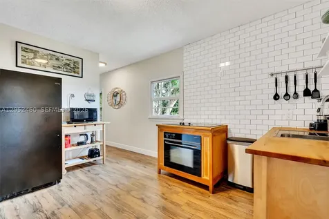 1826 NW South River Drive Miami FL 33125