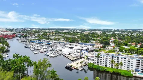 1826 NW South River Drive Miami FL 33125