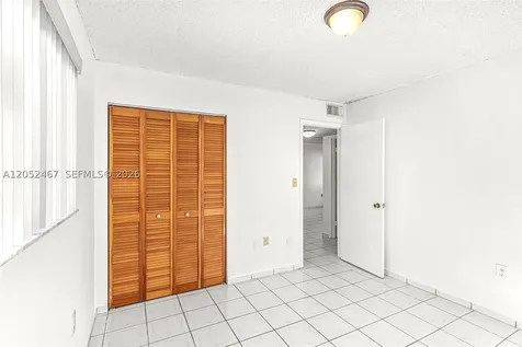 2228 W 74th Street Hialeah FL 33016