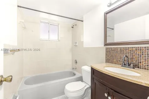 2228 W 74th Street Hialeah FL 33016