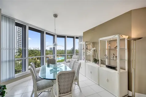 21150 Point Place Aventura FL 33180