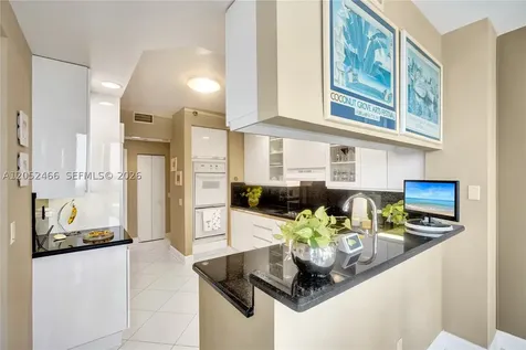 21150 Point Place Aventura FL 33180