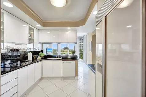 21150 Point Place Aventura FL 33180
