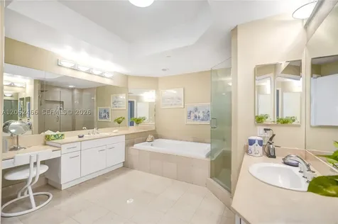 21150 Point Place Aventura FL 33180