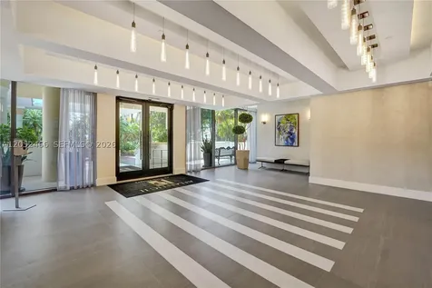 21150 Point Place Aventura FL 33180