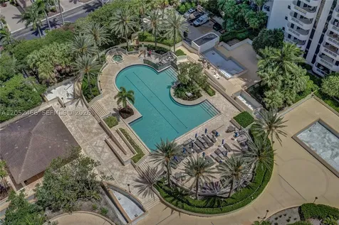 21150 Point Place Aventura FL 33180