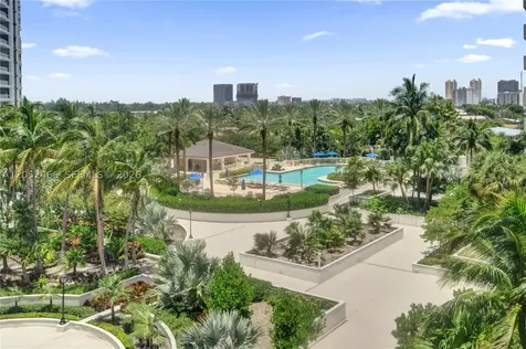 21150 Point Place Aventura FL 33180
