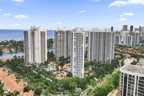 21150 Point Place Aventura FL 33180