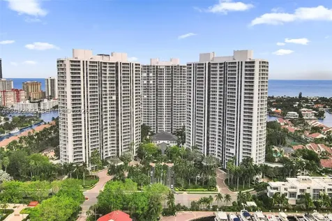 21150 Point Place Aventura FL 33180