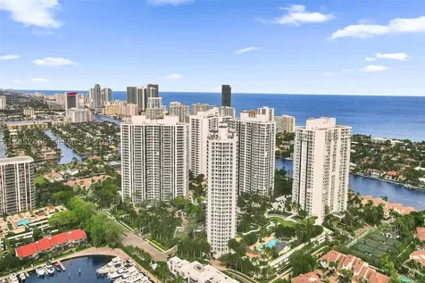 21150 Point Place Aventura FL 33180
