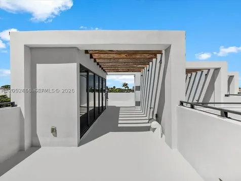 1134 71st Street Miami Beach FL 33141