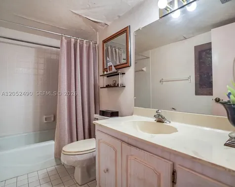 3930 Inverrary Boulevard Lauderhill FL 33319
