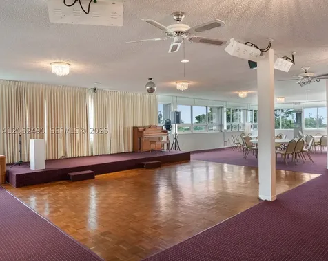 3930 Inverrary Boulevard Lauderhill FL 33319