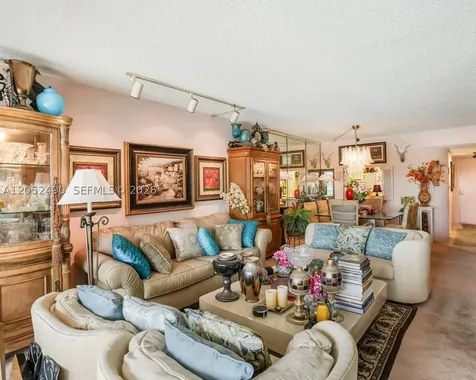 3930 Inverrary Boulevard Lauderhill FL 33319