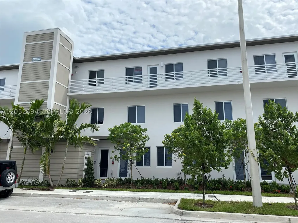 6455 NW 103rd Place Doral FL 33178