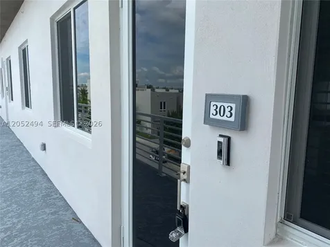 6455 NW 103rd Place Doral FL 33178