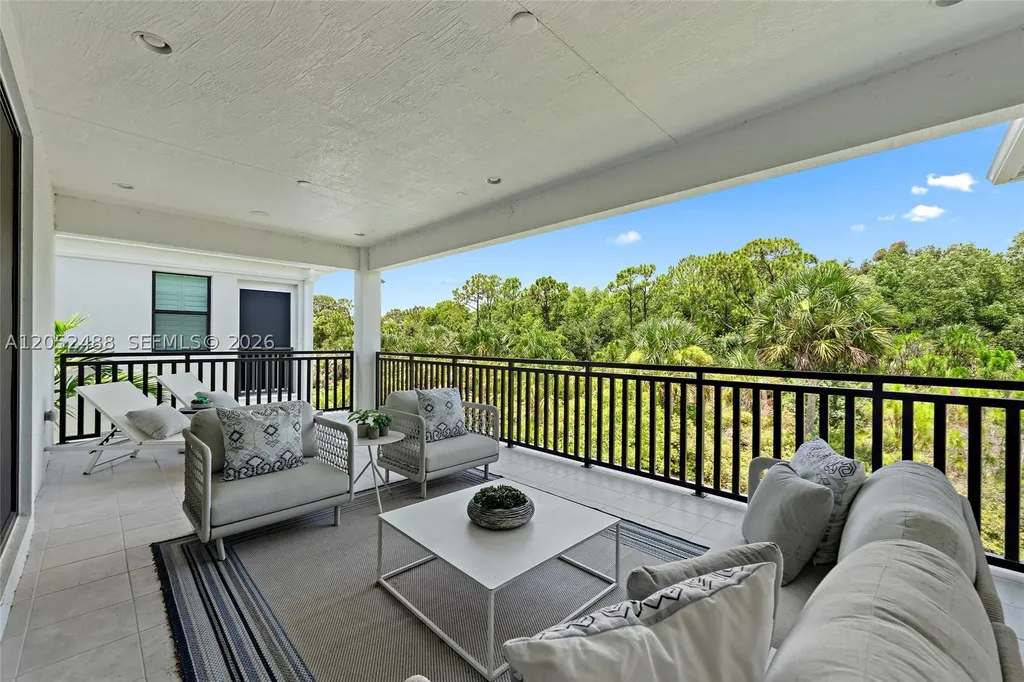 13358 Artisan Circle Palm Beach Gardens FL 33418