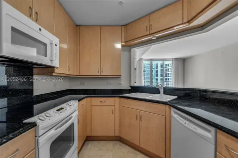 801 Brickell Key Boulevard Miami FL 33131