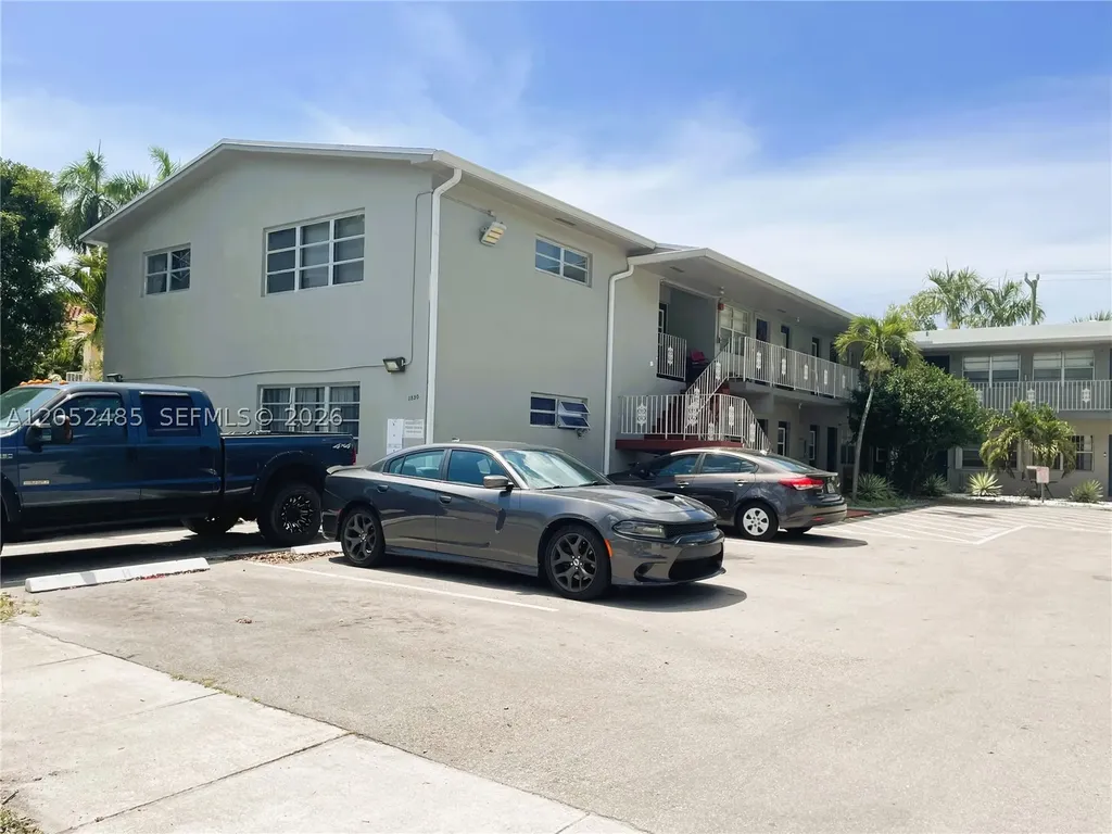 1830 Cleveland Street Hollywood FL 33020