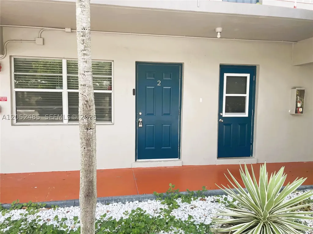 1830 Cleveland Street Hollywood FL 33020