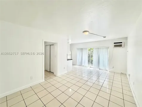 1333 NW 15th Street Miami FL 33125