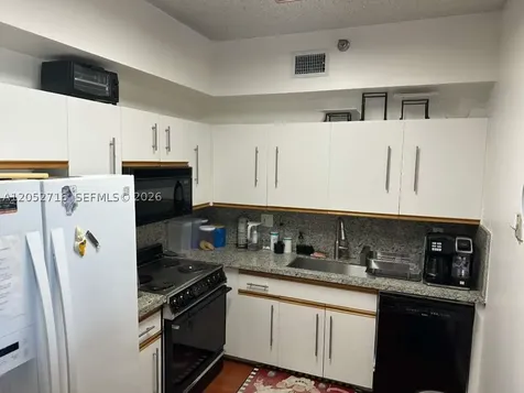 3400 NE 192nd Street Aventura FL 33180