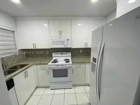 312 NW 114th Avenue Sweetwater FL 33172