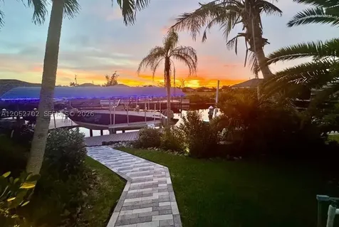 1638 NW 38 Th Place Cape Coral FL 33993