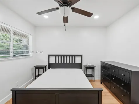 230 SW 11th Avenue Hallandale Beach FL 33009