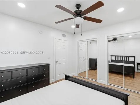 230 SW 11th Avenue Hallandale Beach FL 33009