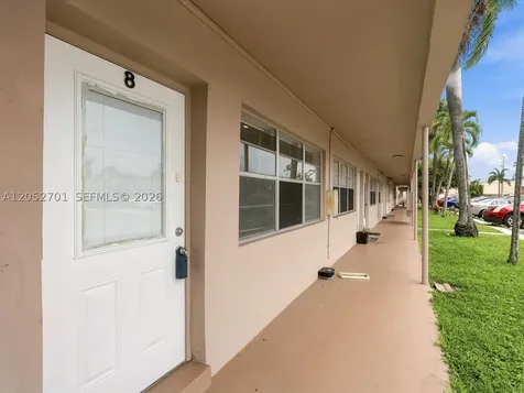 230 SW 11th Avenue Hallandale Beach FL 33009