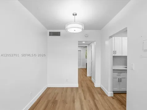 230 SW 11th Avenue Hallandale Beach FL 33009