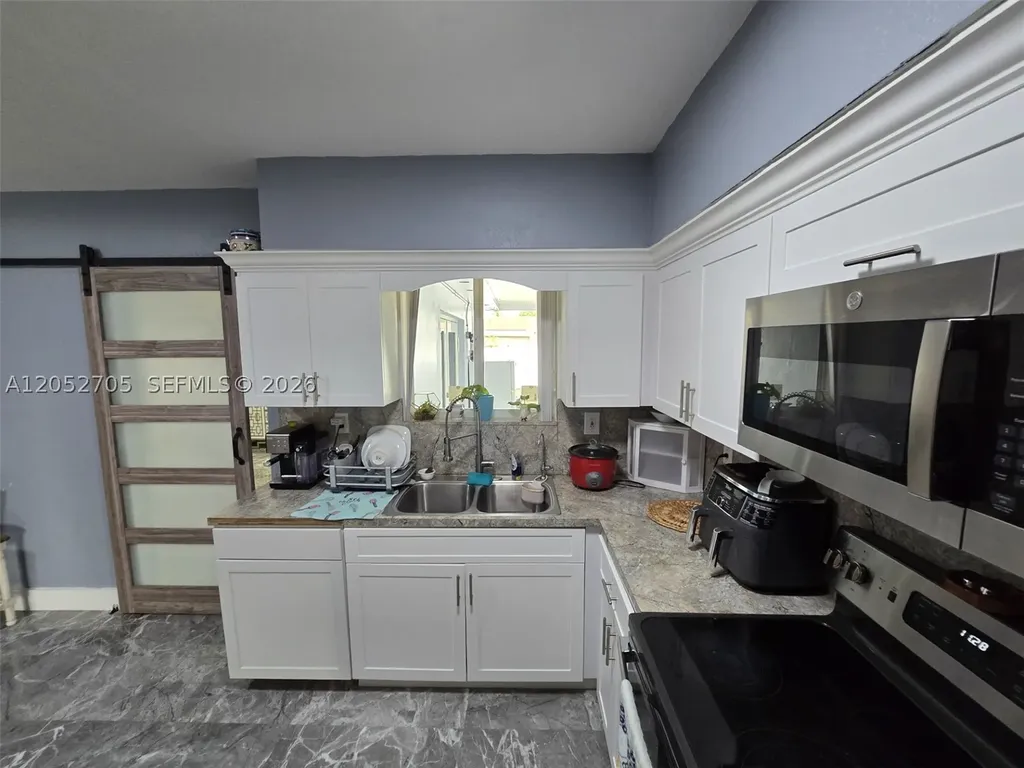 3445 NW 81st Terrace Miami FL 33147