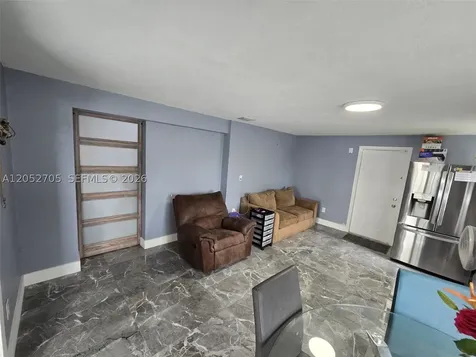 3445 NW 81st Terrace Miami FL 33147
