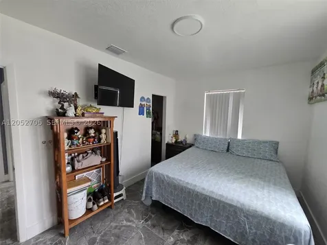 3445 NW 81st Terrace Miami FL 33147
