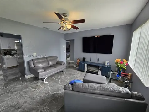 3445 NW 81st Terrace Miami FL 33147