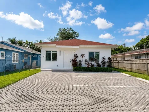3027 NW 23rd Avenue Miami FL 33142