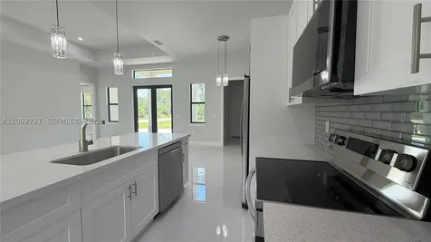 4518 6th Avenue SE Naples FL 34117