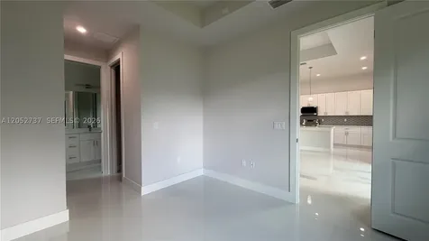 4518 6th Avenue SE Naples FL 34117